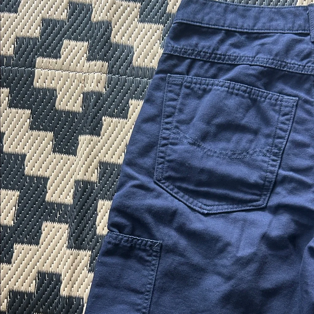 EUC Carhartt Men's Navy Work Pants - Picture 3 of 4